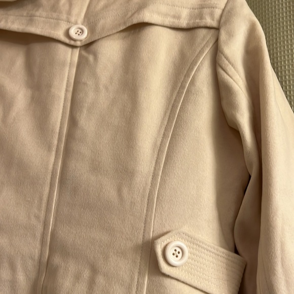 Ladies coat - Picture 7 of 7